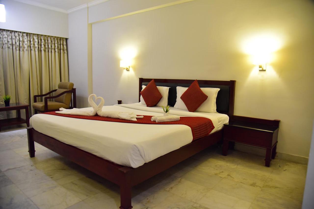 The Bhimas Residency Hotels Tirupati Kültér fotó